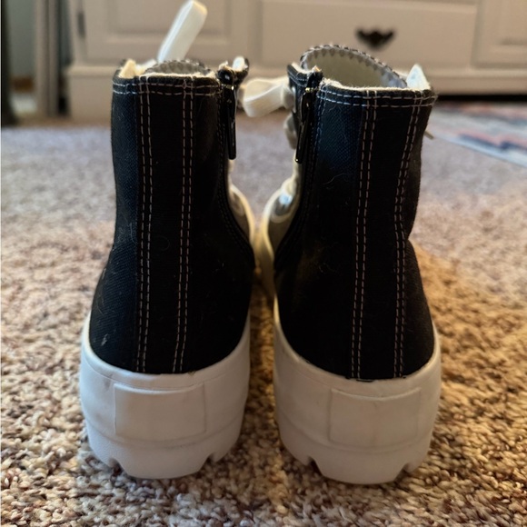 Sincerely Jules - Picture 4 of 7